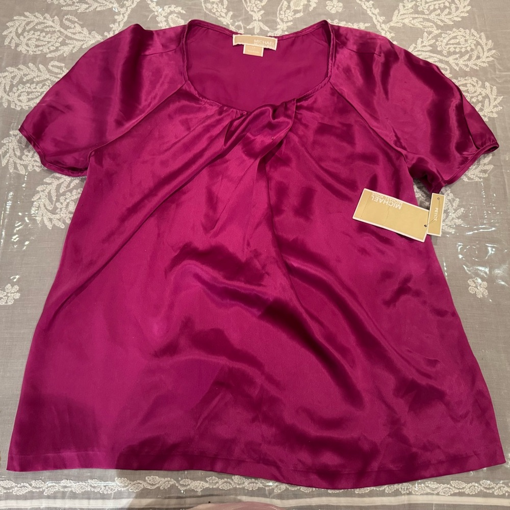 ❤️ NWT Michael Kors Women's PEONY color, 100% Silk, Draped Front Top - Size: 6P